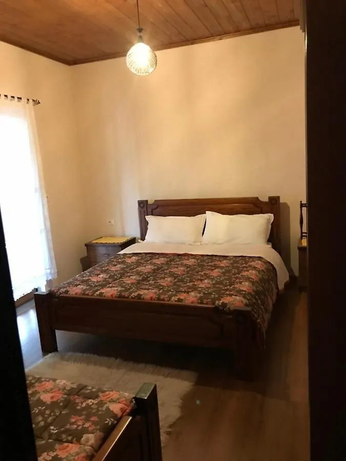Bujtina Hader Xhebro Hostel Tepelene