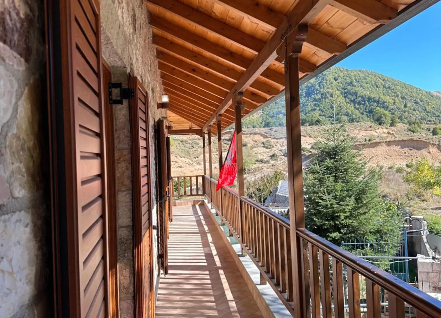 Bujtina Hader Xhebro Hostel Tepelene Albania